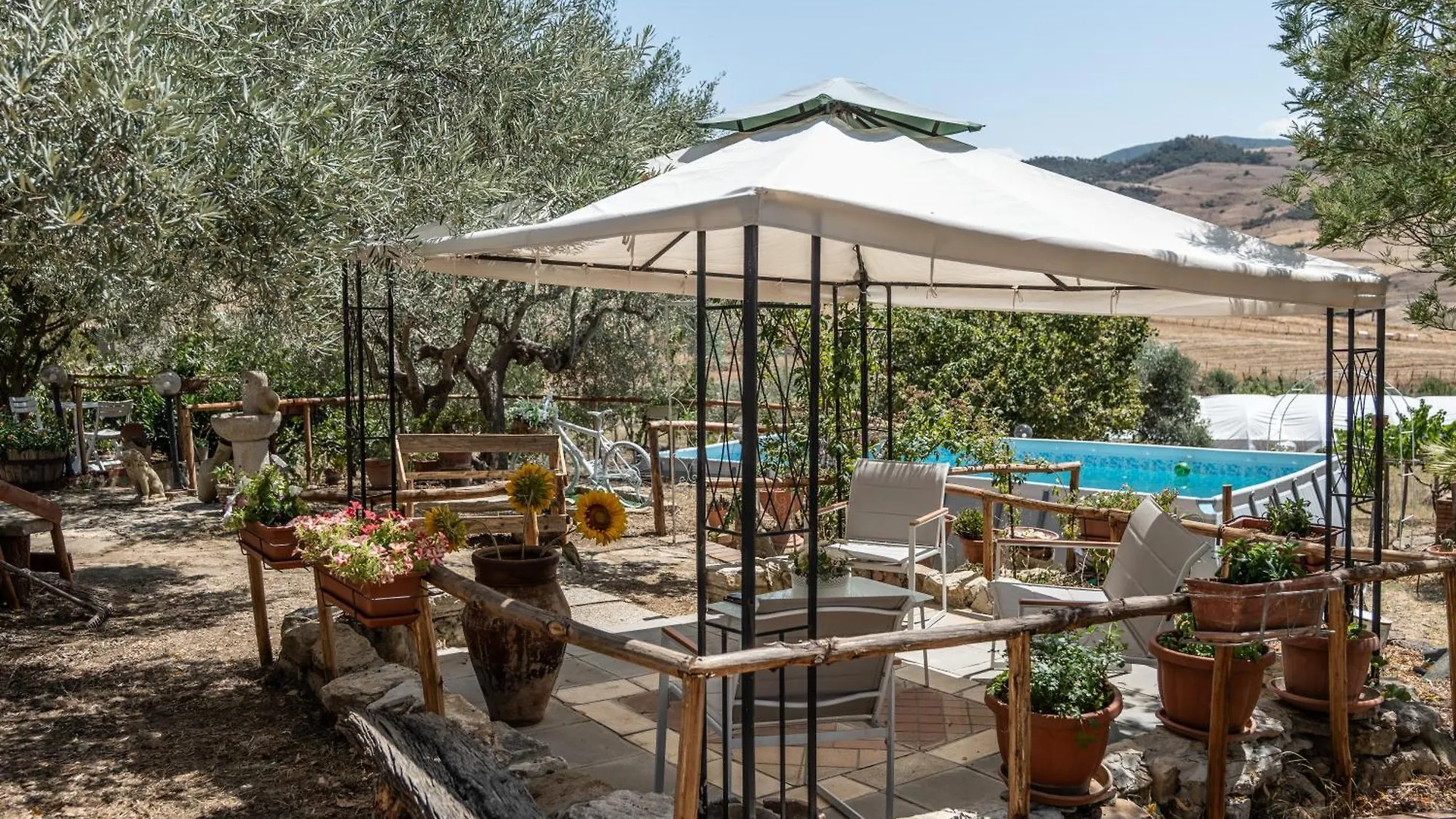Villa Aperta Campagna Nicosia Italy
